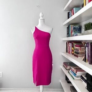 Dress The Population NWOT pink fuchsia one shoulder dress SZ XS